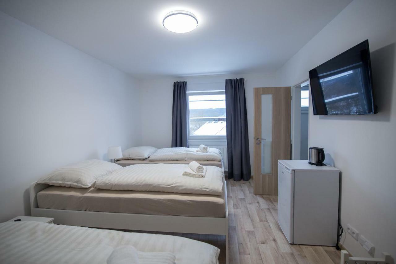 Apartment Simona Hostka  ภายนอก รูปภาพ