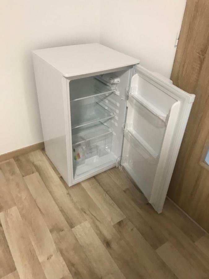 Apartment Simona Hostka  ภายนอก รูปภาพ